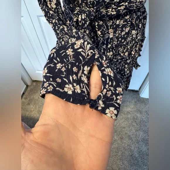 Lulus Cute and Curated Navy Blue Floral Print Tiered Mini Dress / Size Large - Picture 12 of 16